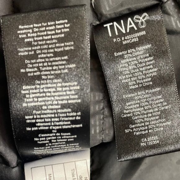 Aritzia TNA The Bancroft Black Down Filled‎ Slim Fit Parka Women's Size XS - Picture 16 of 16